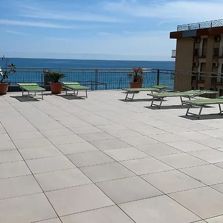 Del Golfo Ξενοδοχείο 2*